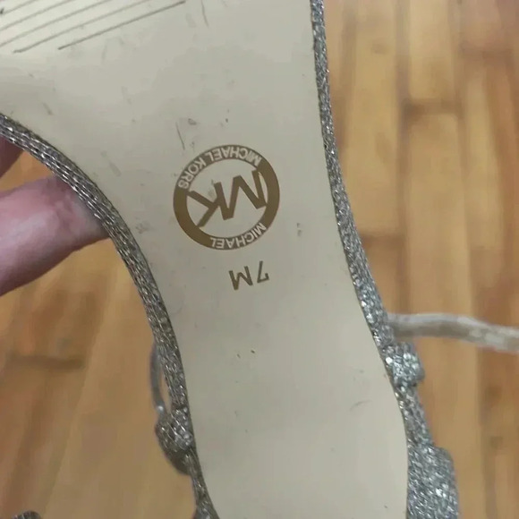 Michael kors sparkly holiday heels - Picture 4 of 4